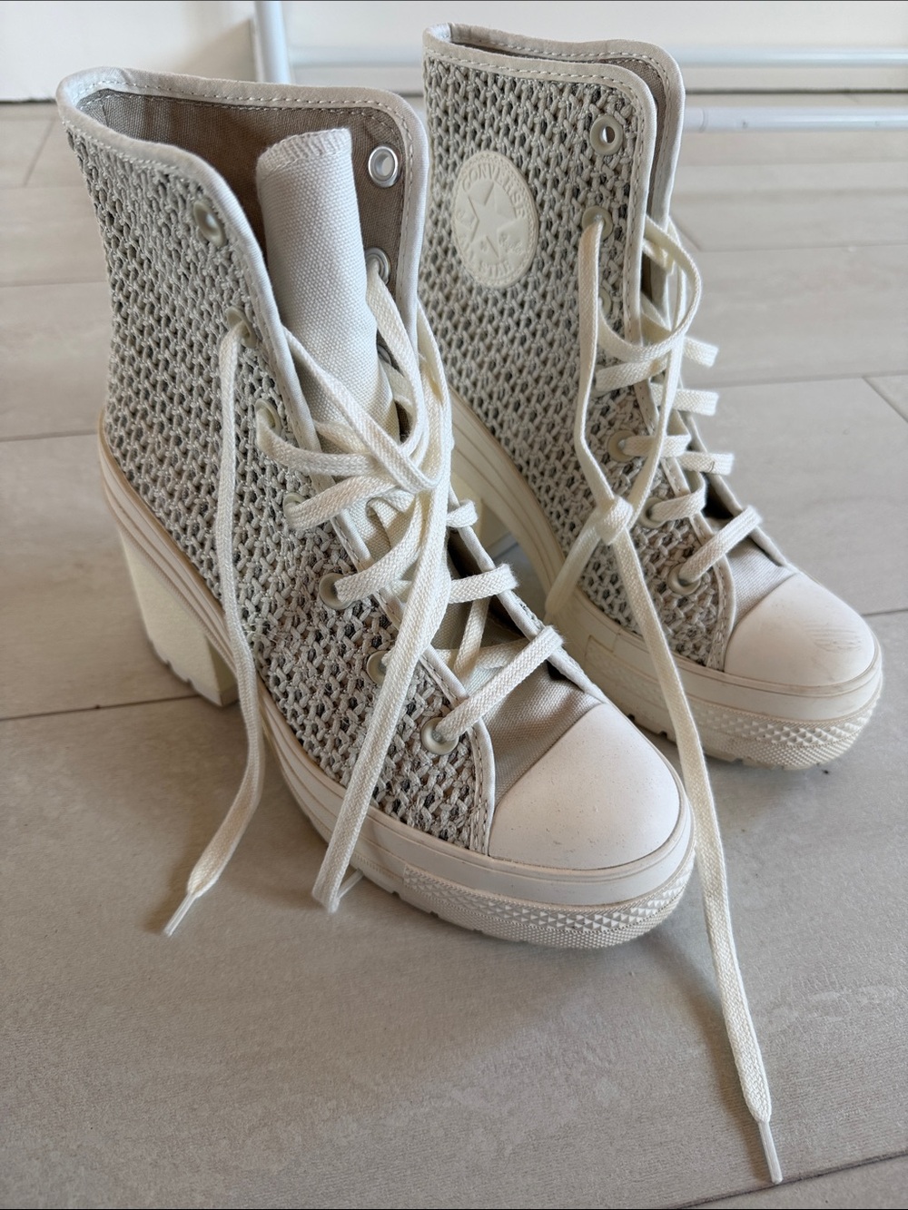 Converse Chuck 70 De Luxe Heel Platform Knit Sneakers